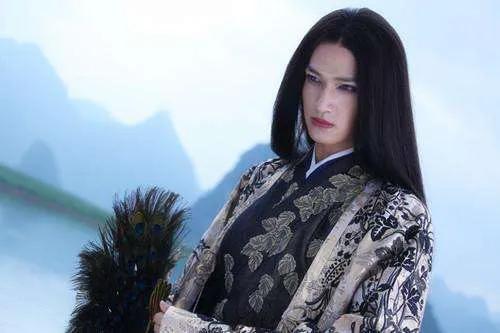 如果穿越成林平之，怎么做才能笑傲江湖？