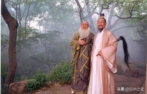 有人说《笑傲江湖》结尾任我行的突然暴毙是最大败笔，你觉得呢？