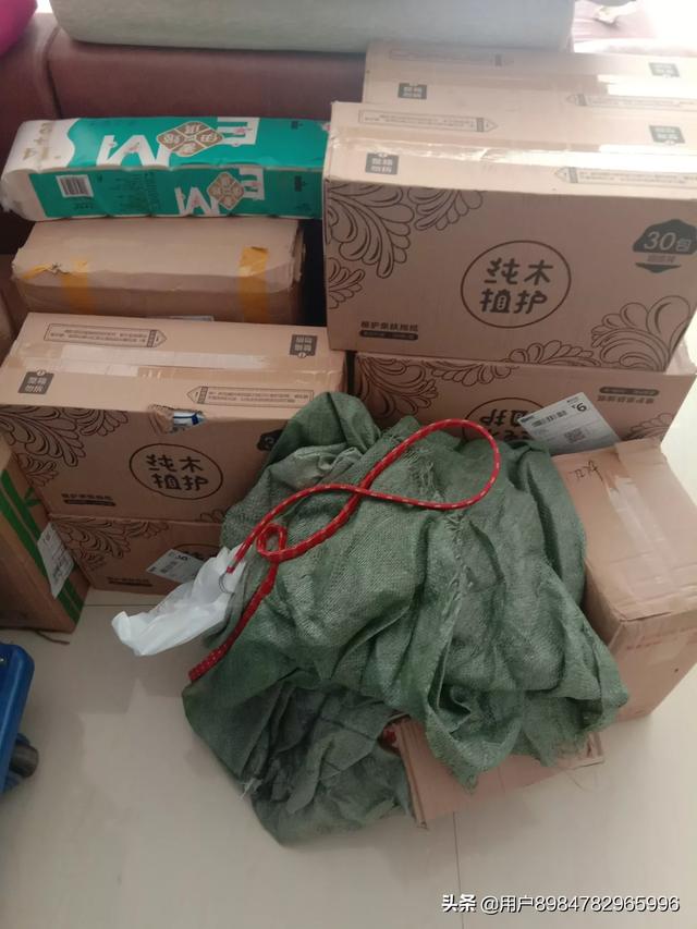 摆地摊卖纸巾，网上撸纸巾渠道成本1~5元，货源在哪里？能赚钱吗？