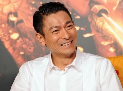 如何评价蓝洁瑛的一生？