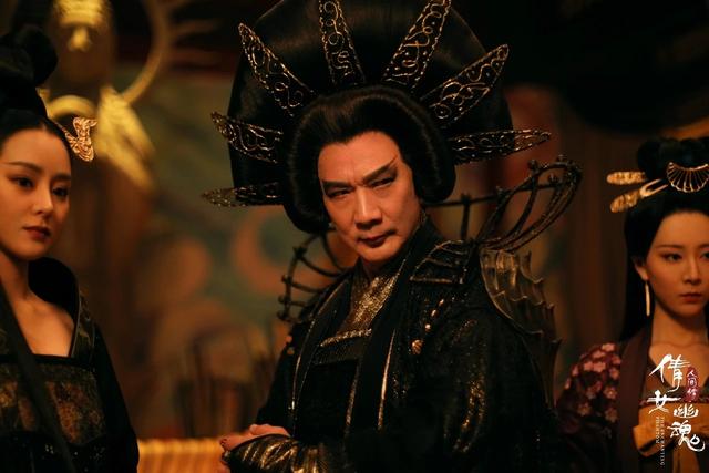 《倩女幽魂人间情》元华版燕赤霞武艺高强，徐少强版姥姥邪气十足