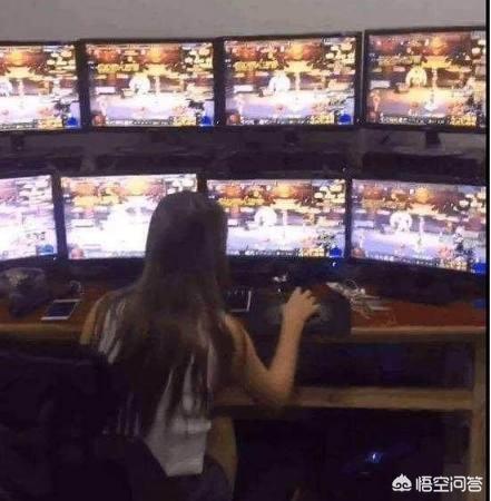 现在还有游戏工作室吗？有的话是在做什么呢？